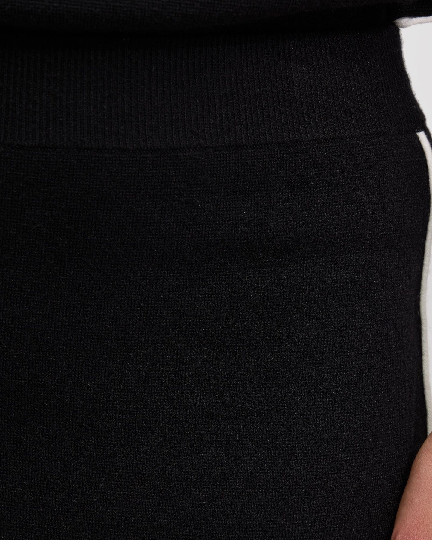 Birdie Knitted Skirt