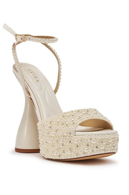 AKIRA GOLD GALINDA WHITE PEARL CHUNKY SANDAL