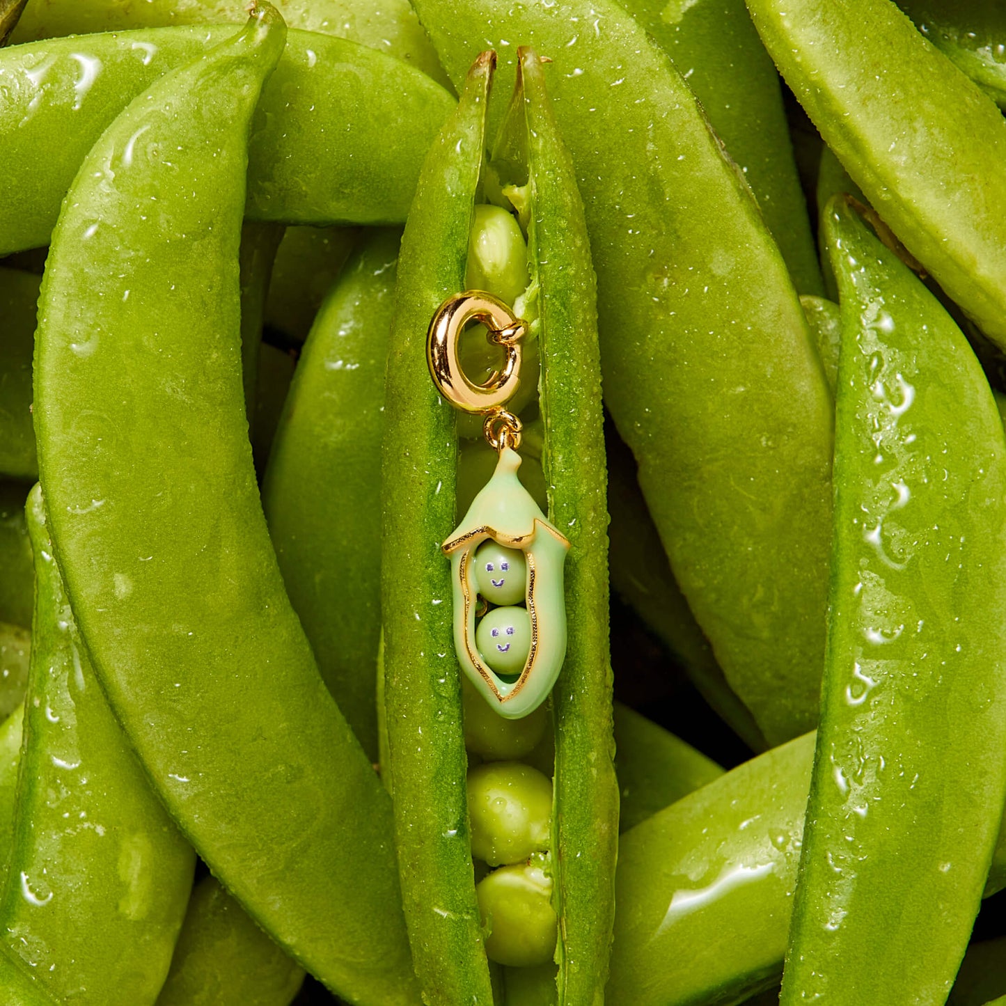 Two Peas Charm