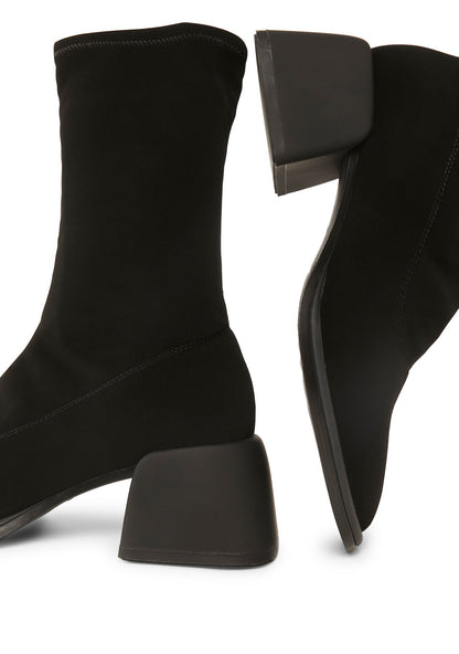 Ansie Stretch Boots